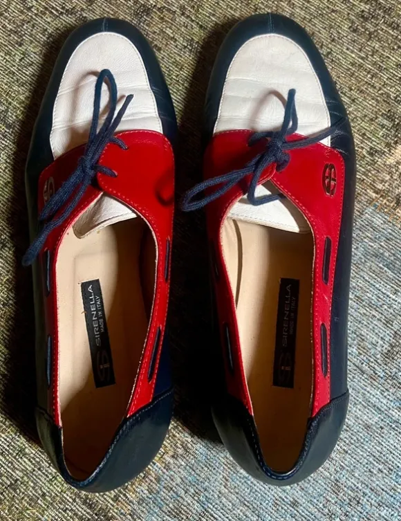 Sirenella, Lederschuh, Gr. 38,5 in Dkl.blau, rot & weiß