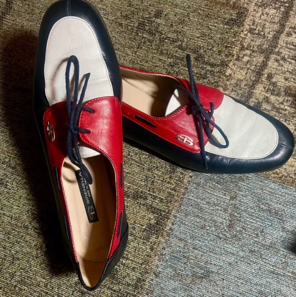 Sirenella, Lederschuh, Gr. 38,5 in Dkl.blau, rot & weiß