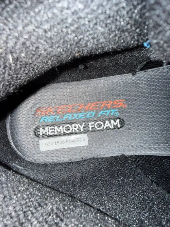 Skechers