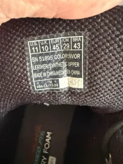 Skechers