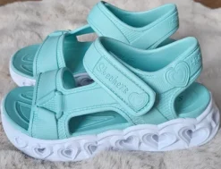 Skechers lights sandalen.