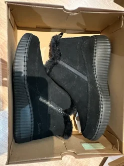 Sketchers Schneestiefel 39