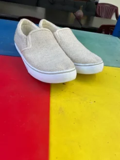 Slipper no name
