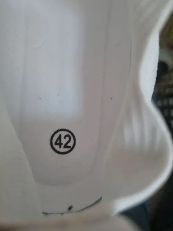 Slipper, Shein, weiß, leicht, neu, Gr.42