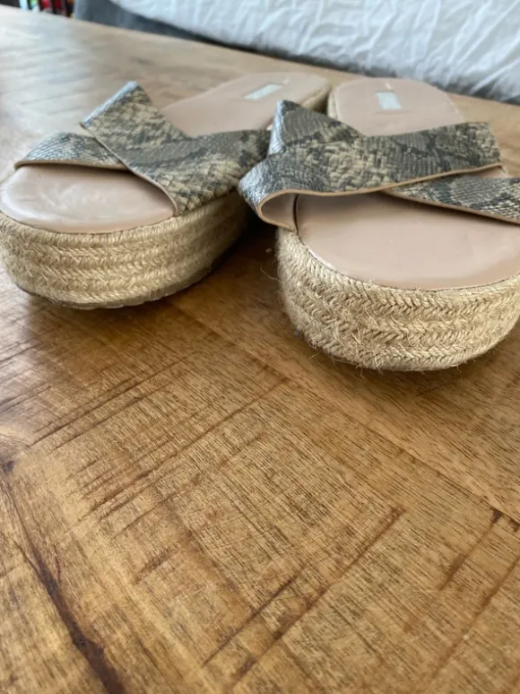 Slippers