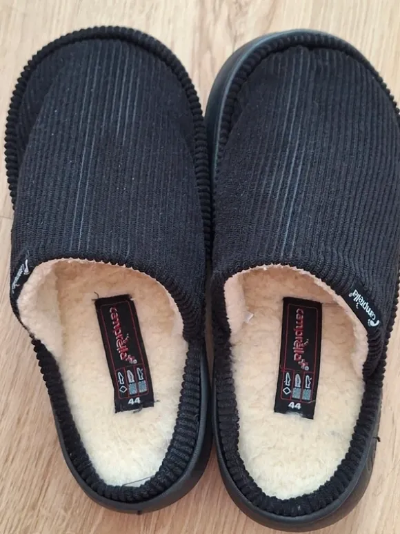Slippers