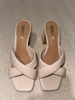 Slippers met blokhak