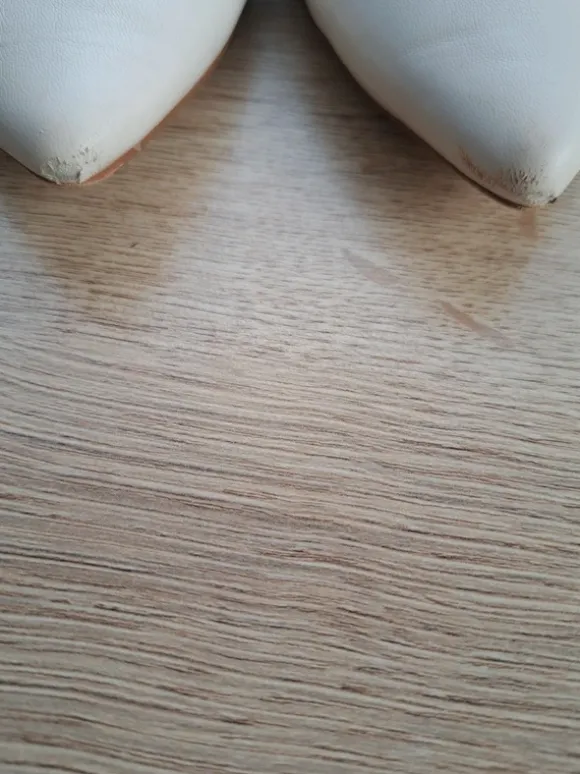 Slippers van Stradivarius