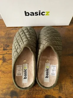 Sloffen | pantoffels | zapatillas | Basicz