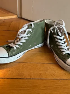 Sneaker