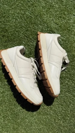 Sneaker beige/ creme