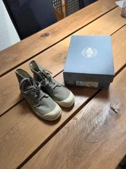 Sneaker high Palladium in khaki grün, Gr. 39 neuwertig