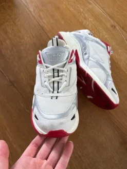 Sneaker Hugo Boss Gr. 40 weiß Silber