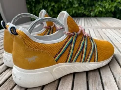 Sneaker in Senfgelb von Mustang Gr. 41