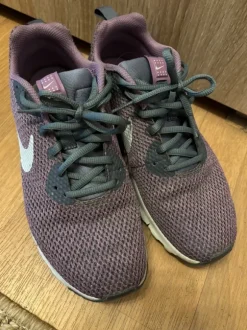Sneaker Nike