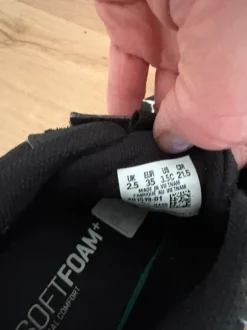 Sneaker Puma Gr 35