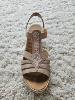 Sommerliche Sandaletten