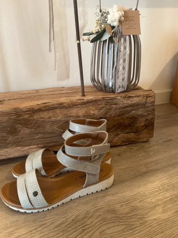Sommerschuhe/Sandalen Damen (39)
