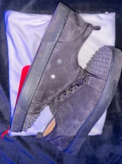 Spiked shoes