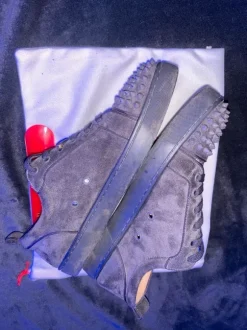 Spiked shoes