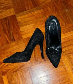 Spitzen Heels