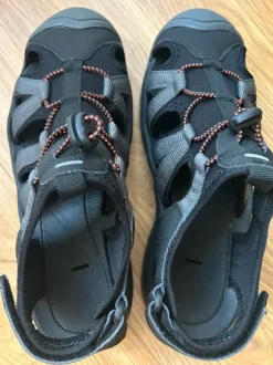 Sport Sommerschuhe Sandalen 39,5 Unisex 4F