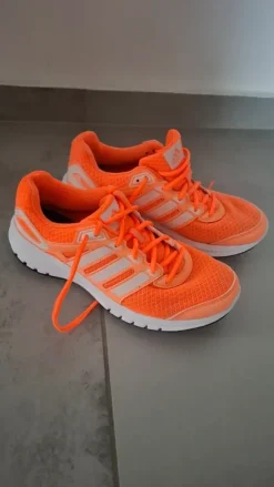 Sportschuhe