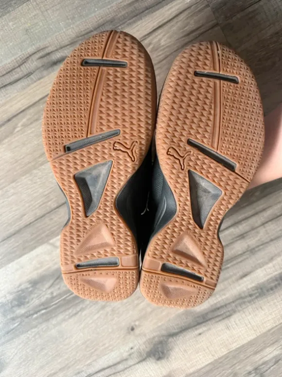 Sportschuhe