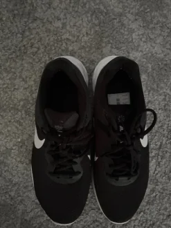 Sportschuhe nike