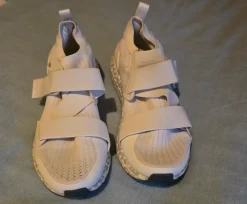 Stella MC Cartney Adidas 42 gut