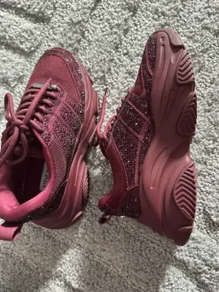 Steve Madden