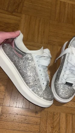 Steve madden