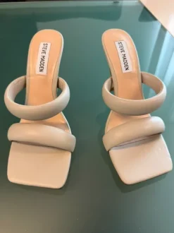 Steve Madden Jetfuel Slides Pantoletten grau Gr.38 neu