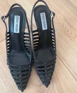 Steve Madden pumps