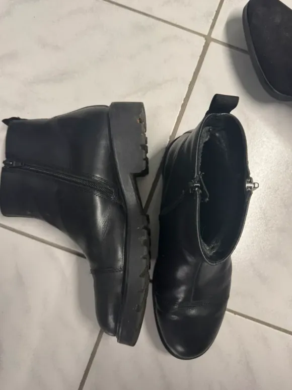 Stiefel Vagabond Schwarz Leder gefüttert