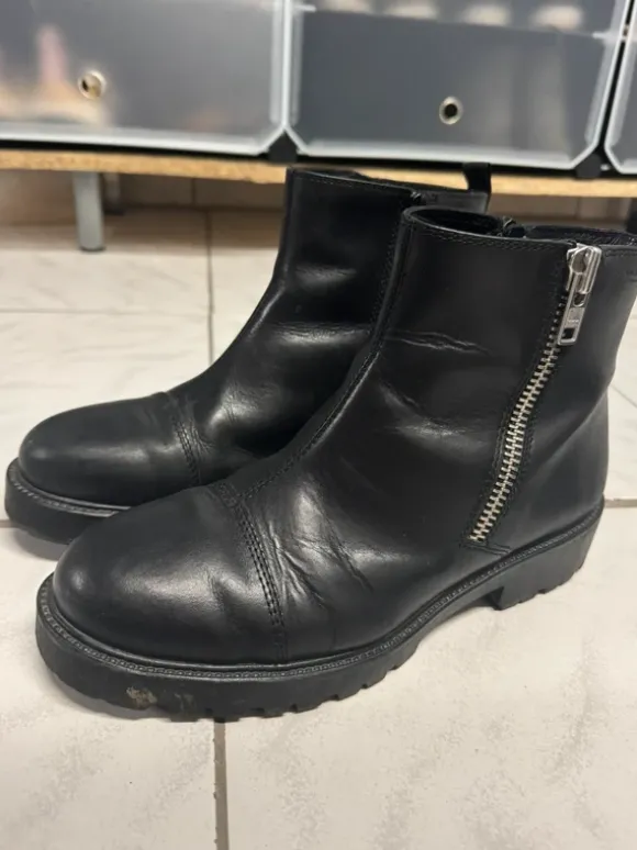 Stiefel Vagabond Schwarz Leder gefüttert