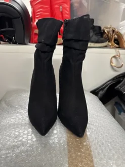 Stiefeletten Größe 38