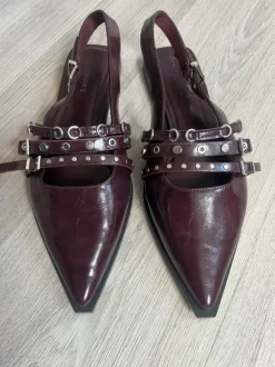 Stradivarius slingbacks Bordeaux maat 40 nieuw