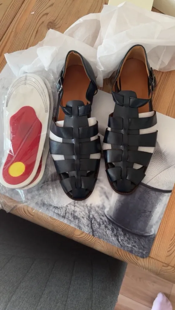 Stylische Fisherman Sandalen Schwarz Gr. 38 - NEU + Gel-Sohlen GRATIS