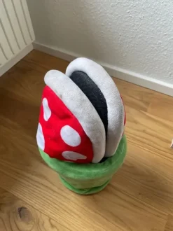 super mario hausschuhe (piranha)