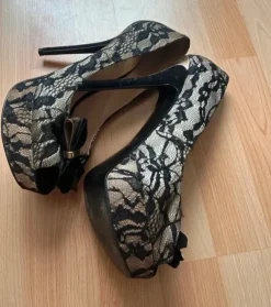 Talons Guess beige 🤍/dentelle noire 🖤
