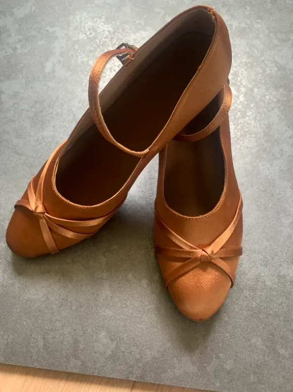 Tanzschuhe