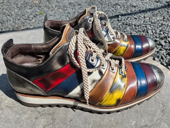 Te gekke multicollar schoenen van Harris mt 9