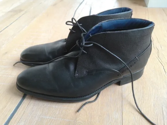 Ted Baker Lederschuhe Gr. 42 / UK 8