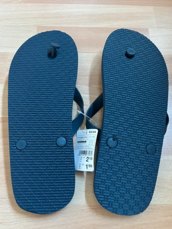 Teenslippers donkerblauw Maat 43/44 Zeeman Nieuw