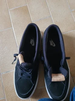 Tennis Sneaker Nike Noir