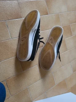 Tennis Sneaker Nike Noir