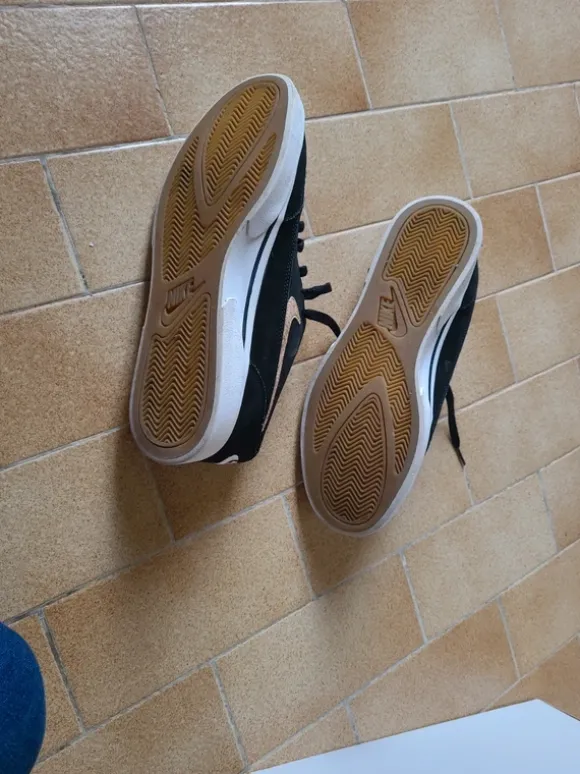 Tennis Sneaker Nike Noir