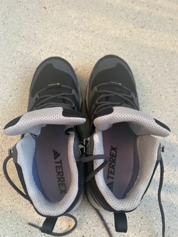 Terrex Swift R2 Mid Goretex Wanderschuh