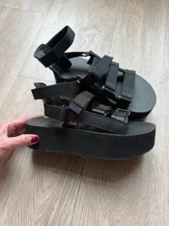 Teva Women Flatform Mevia Black